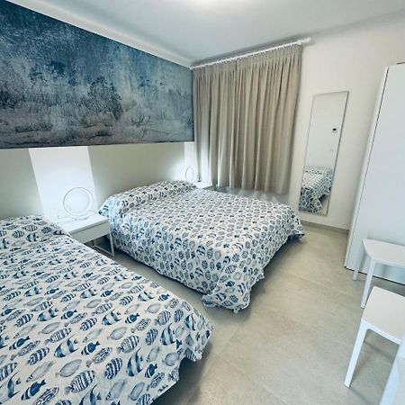 App4Rent Villa Zanetti - Appartamenti Con Spiaggia Privata Frontemare Lido di Jesolo Ngoại thất bức ảnh