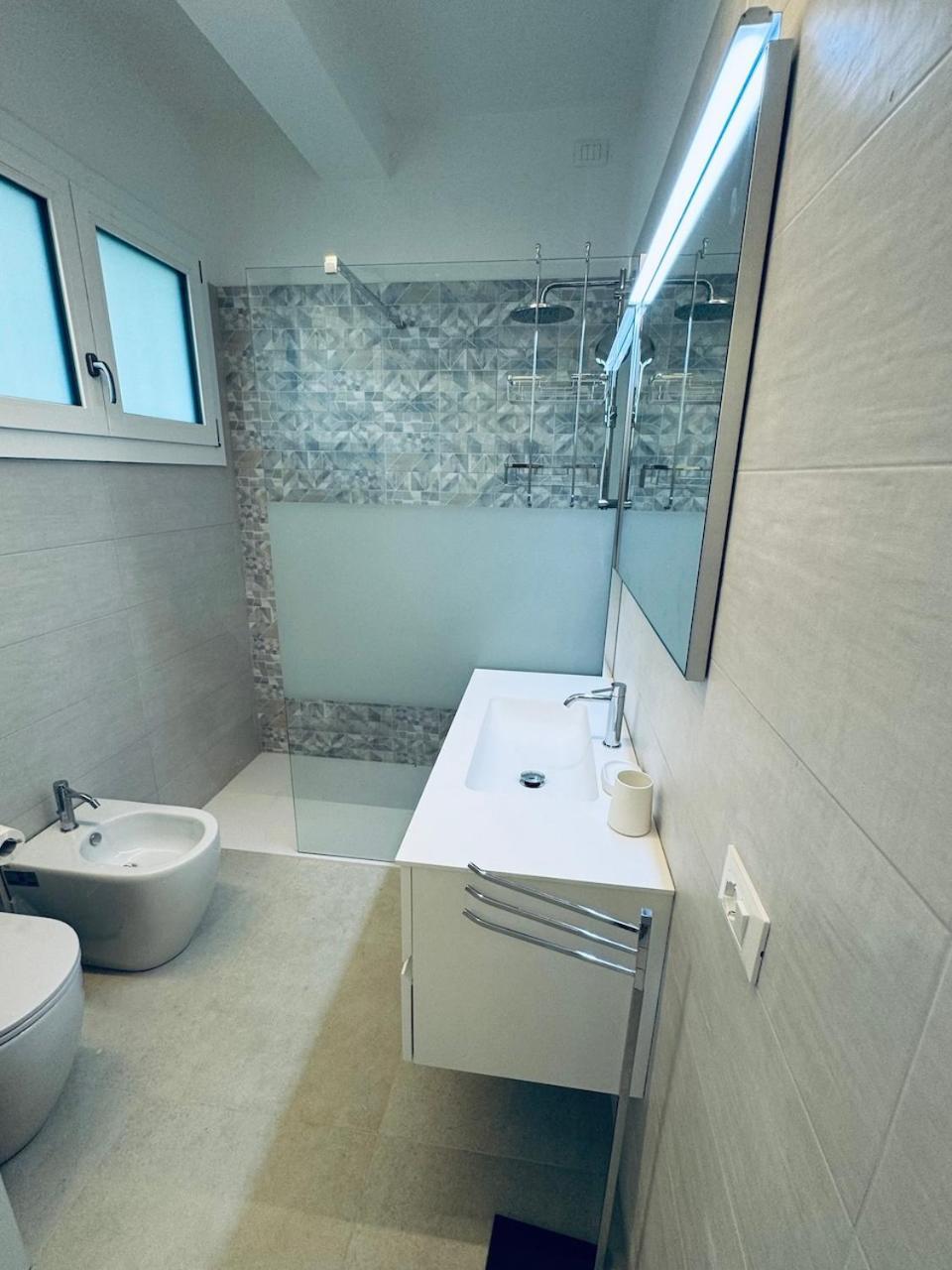App4Rent Villa Zanetti - Appartamenti Con Spiaggia Privata Frontemare Lido di Jesolo Ngoại thất bức ảnh